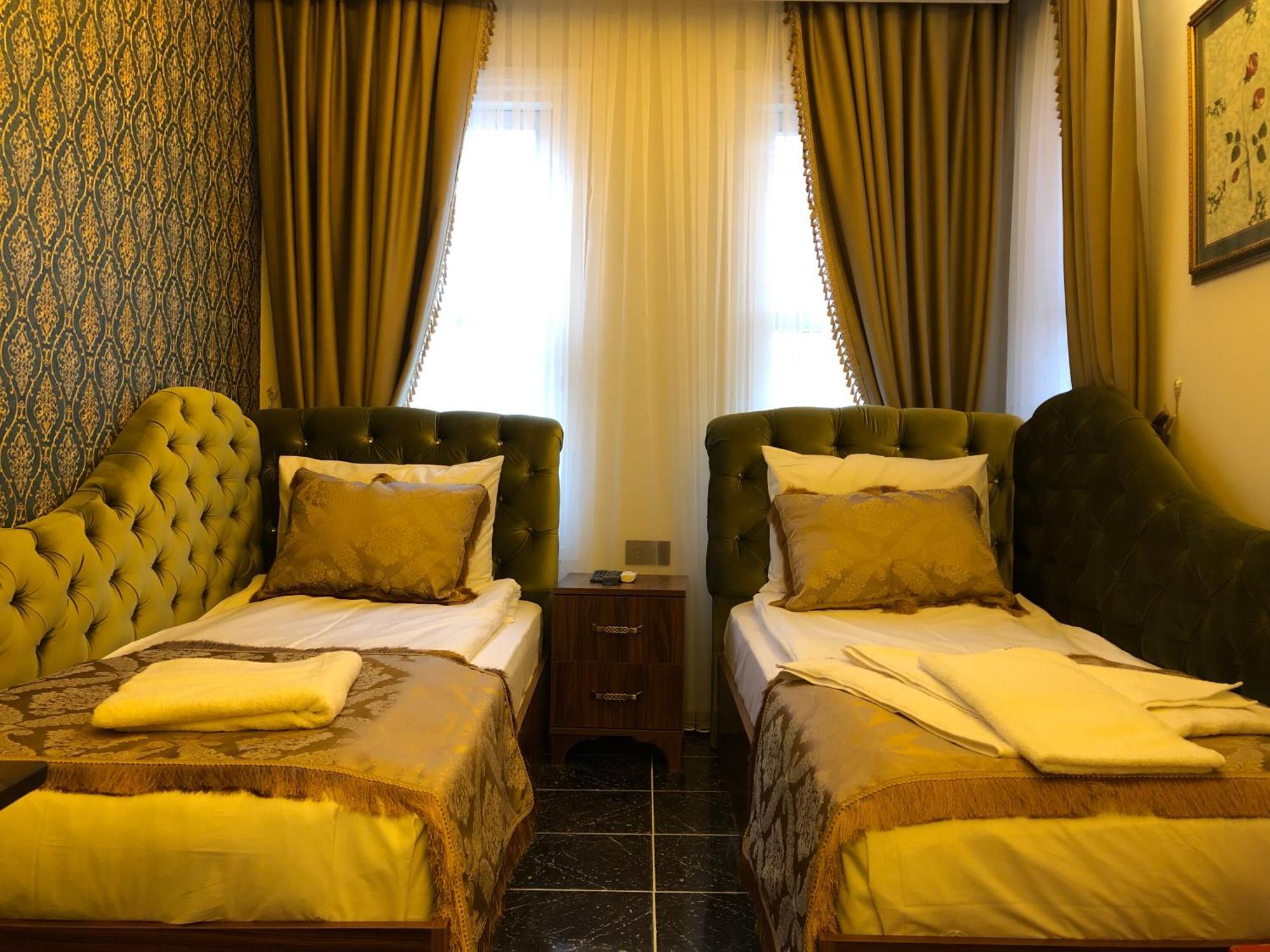 Rose Mansion By Otantik Suites Istanboel Buitenkant foto