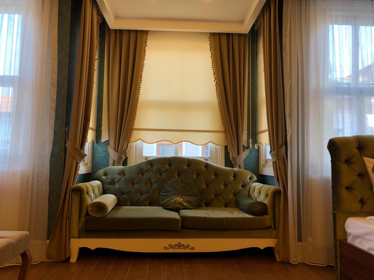 Rose Mansion By Otantik Suites Istanboel Buitenkant foto